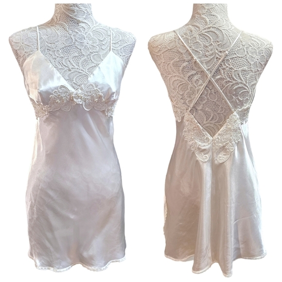 Victoria's Secret Other - Victoria's Secret White Satin Beaded Chemise Nightdress Size Small Bride